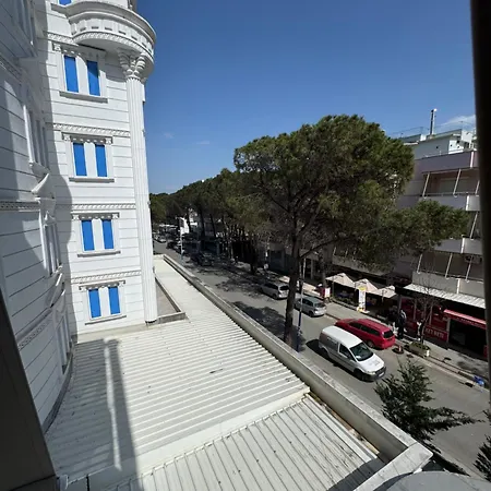 Kledi * Golem (Tirana)